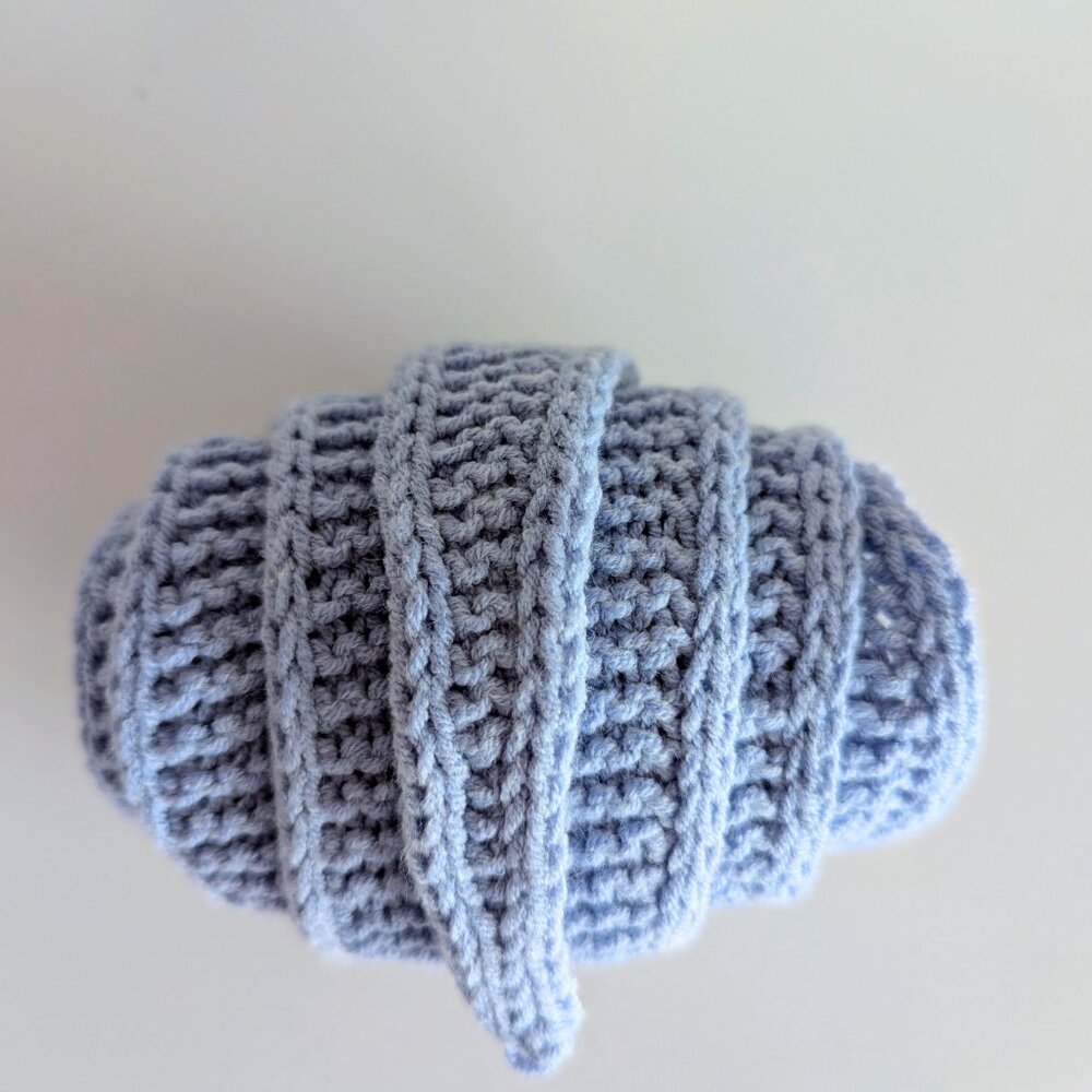 Hand Knit Sophie Scarf Skinny Wrap Neckerchief Bandana Periwinkle Sky Baby Blue - Picture 4 of 12